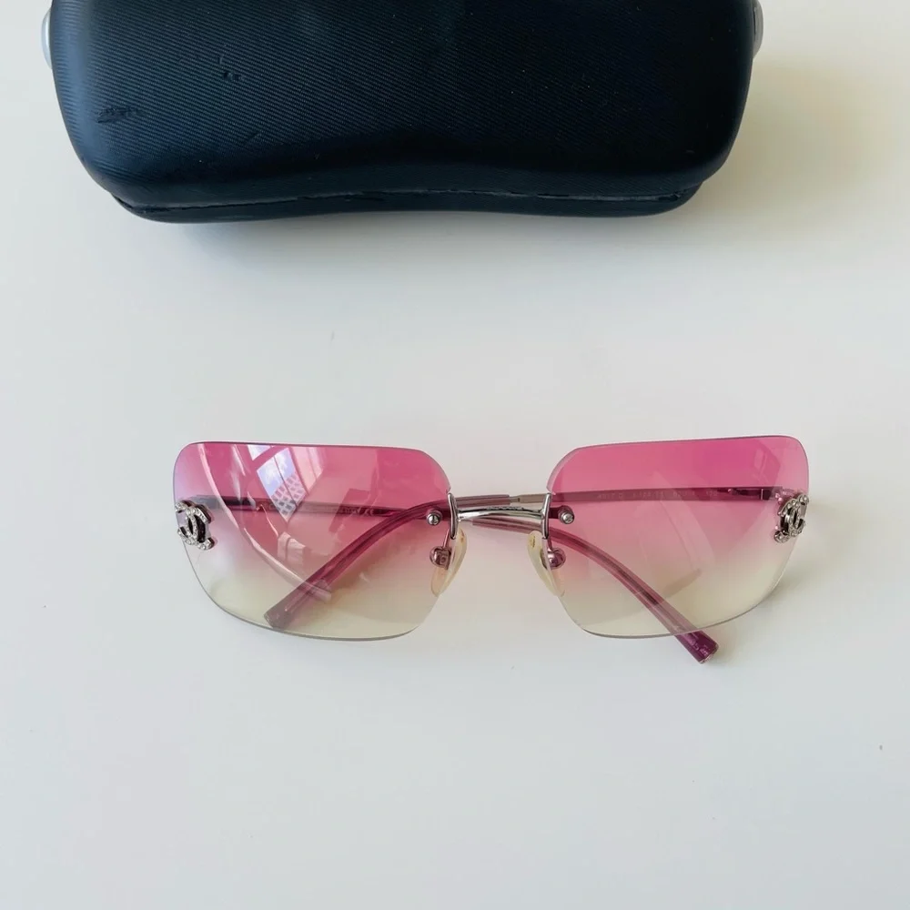CHANEL rimless sunglasses